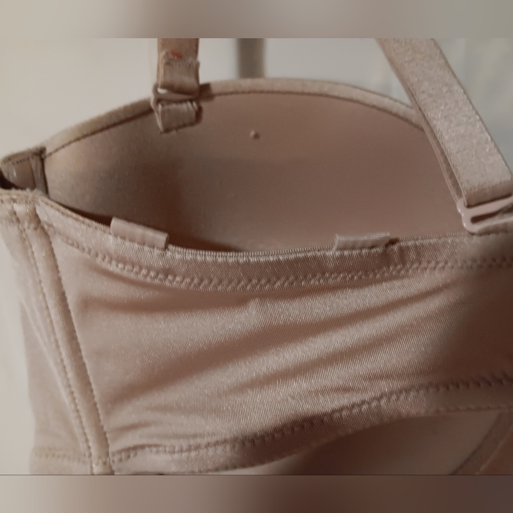 Bra - Picture 3 of 7